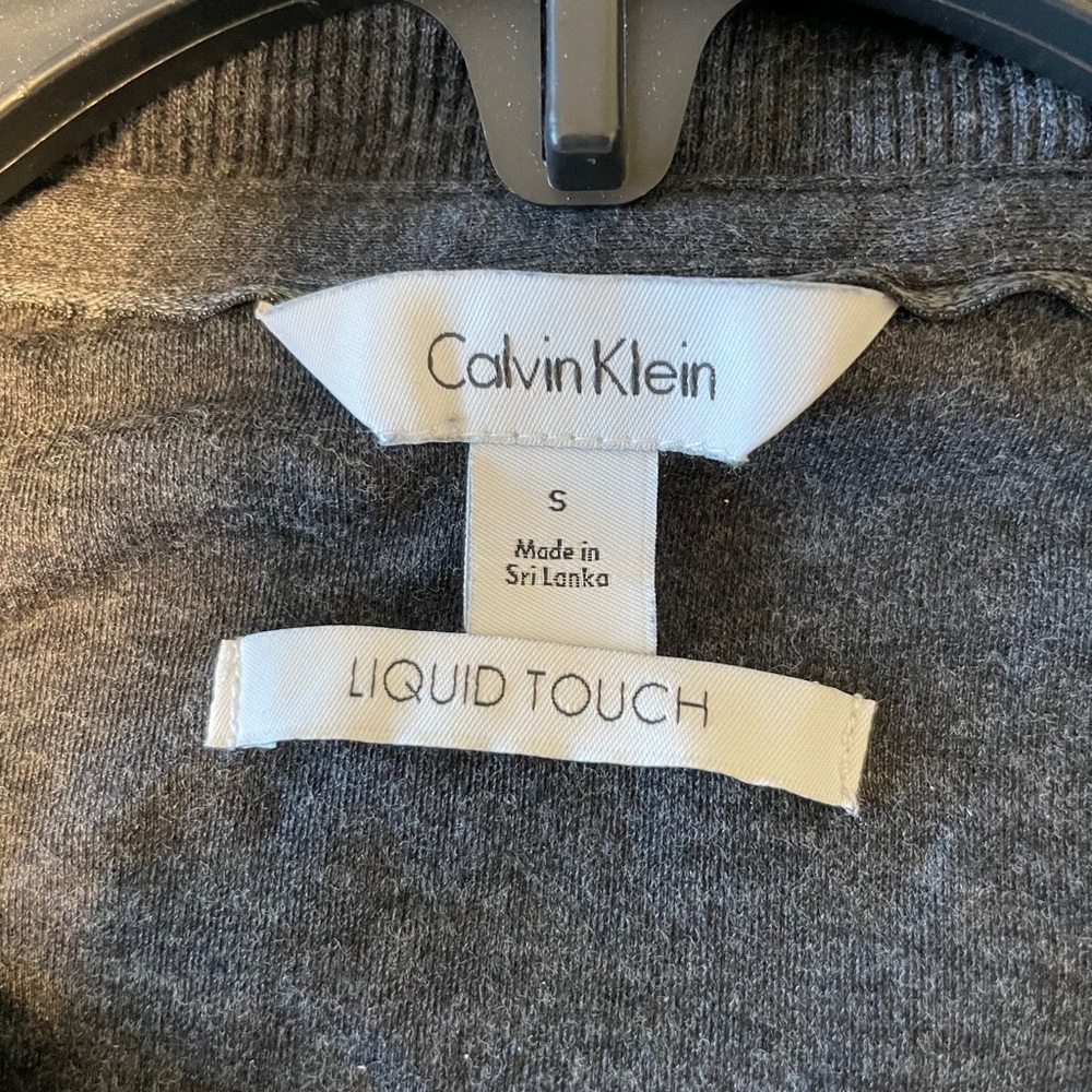 Calvin Klein gray sweater - Picture 3 of 5